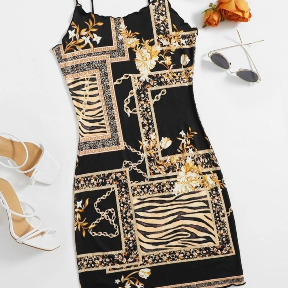🎶 2/$10 Chain and zebra striped print dress